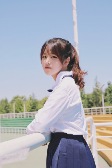 耀世者